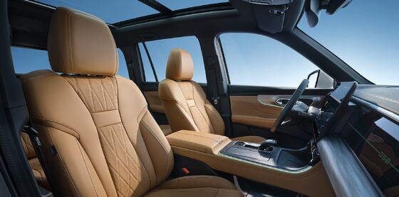 GAC GS8 STOCK NEW SUVS