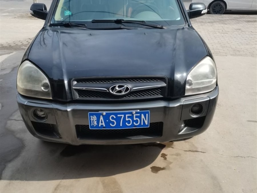 2009 2.0L Hyundai Tucson Used Car Automatic Two Wheel Drive Sunroof 120000 Km Euro IV